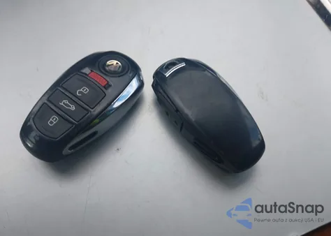 2011 Volkswagen Touareg Hybrid z USA, uszkodzony, nr VIN WVGFG9BP6BD002363